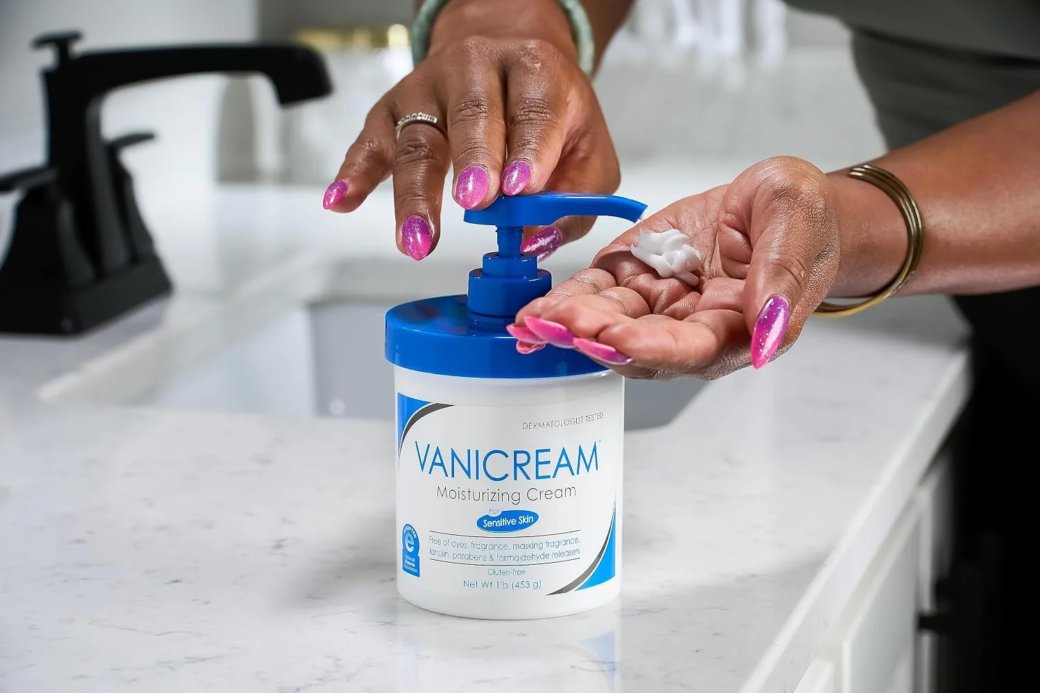 Vanicream Moisturizing Cream with Pump Dispenser, 16 Oz, Pack of 2, Formulated without Common Irritants for Sensitive Skin, Body & Face Moisturizer, Restores Moisture & Soothes Irritated Areas - Image 5
